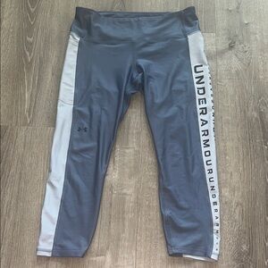 Under Armour Gray and Blue Leggings with Modern Athleisure Design
